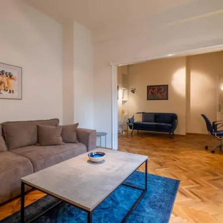 Sofia's Finest 1bd Comfy In Center Appartement Sofia
